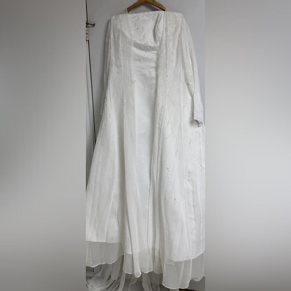 David's Bridal Michaelangelo 5161 wedding white beaded dress gown